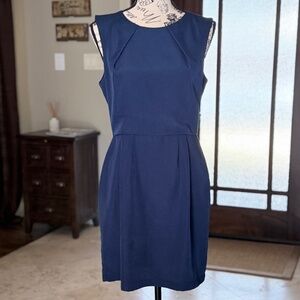 TOPSHOP | Sleeveless Pleated Crepe Dress in Navy, Size 6